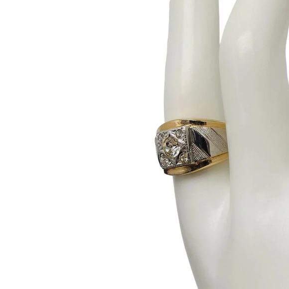 Uncas 18k Gold Plated Two-Tone Textured Clear Rhinestone Zircon Ring Size 9 - Picture 2 of 6